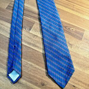 Brooks Brothers Blue Abstract Tie With Novelty 100% Silk Men's Necktie